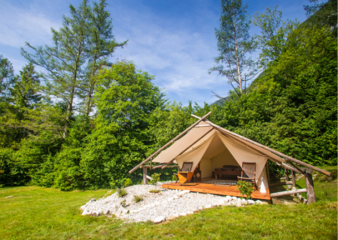 Diversification farm glamping tent