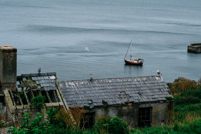 Derelict Building Photo by SarahCreates on Unsplash