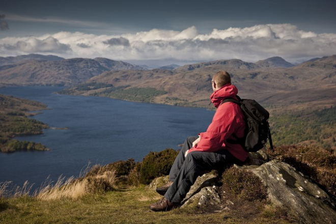 Person sitting at top of Ben A'an