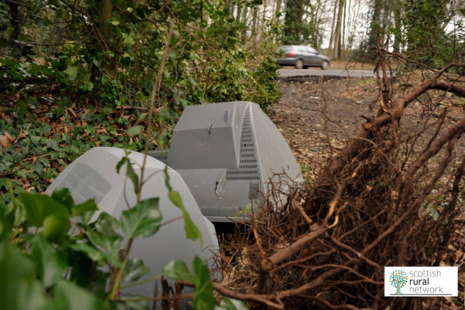 Grahamphoto23 - Flytipping image 