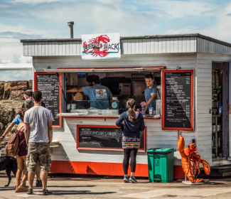 VisitScotland image - Lobster shack stand